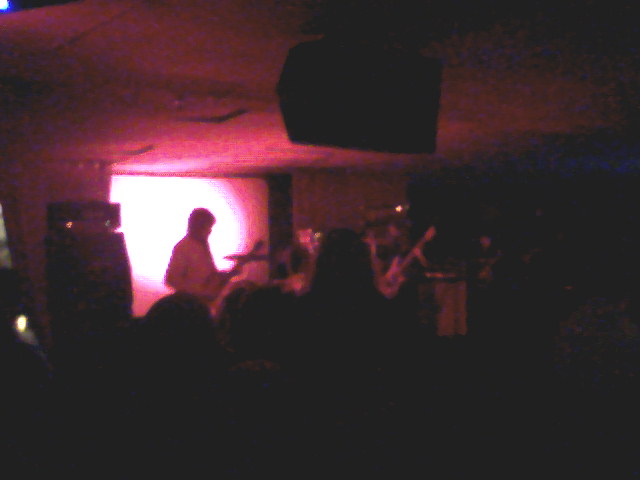 This is definitely Earthless. Hooray for drunken cell phone photography -- the ultimate in professionalism!